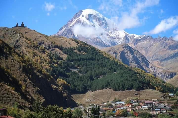 Hotel Kazbegi 1 Dış mekan fotoğraf
